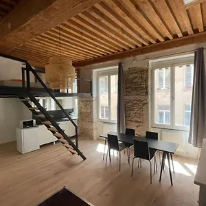 Appartement Carmelites-charmant 4 Pers-pentes Croix Rousse, Lyon